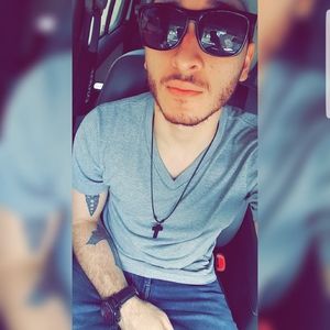 Meet your Posher, Daniel